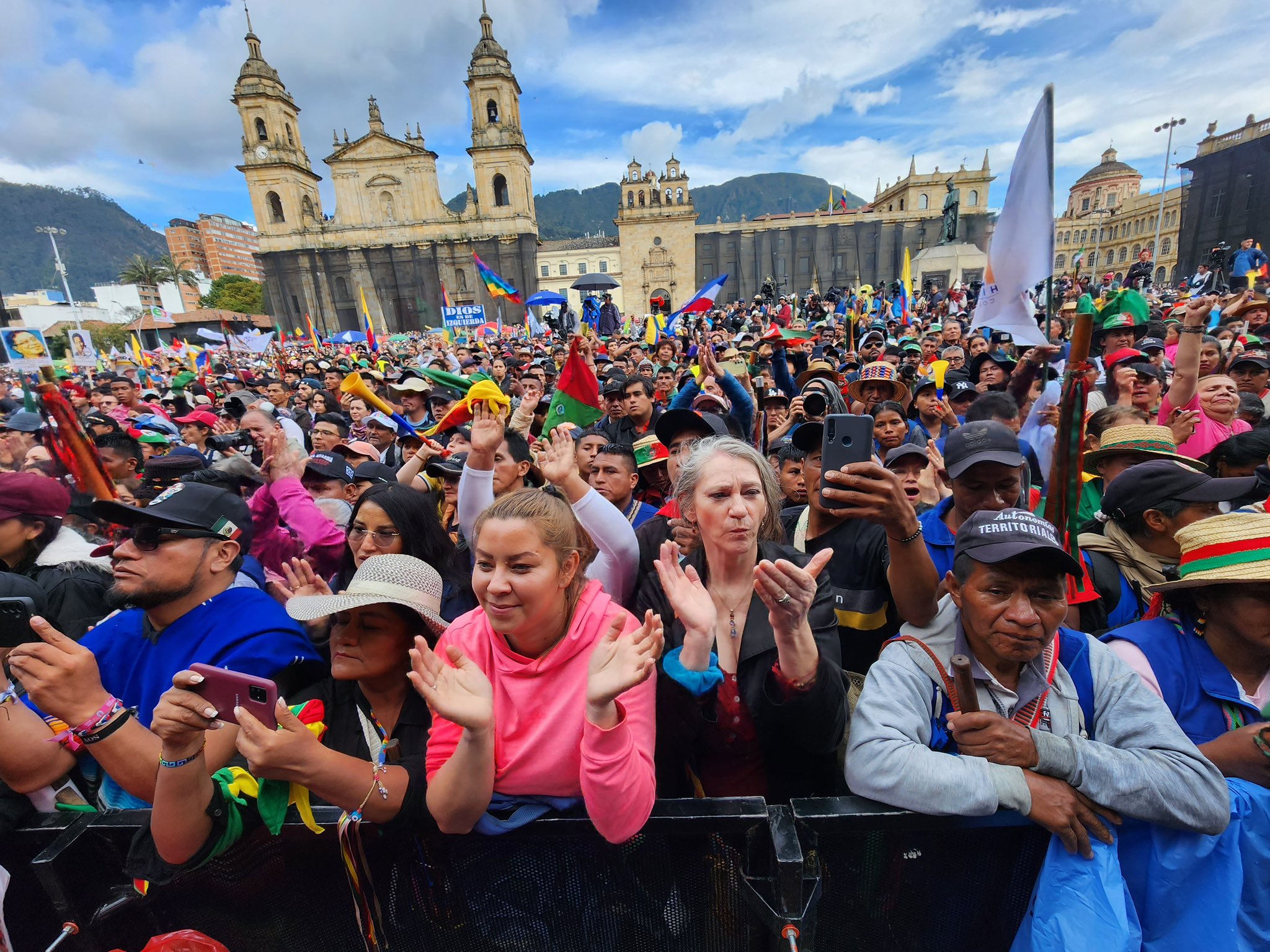 Petro on demos in Colombia: “Mobilized society prevents the fall of the government”