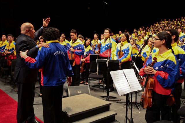 Zur Eröffnung des Celac-Gipfels spielte das Simón Bolívar Jugendorchester unter Leitung von Gustavo Dudamel