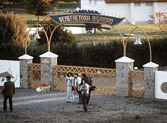 Eingang der inzwischen in Villa Baviera umbenannten Colonia Dignidad