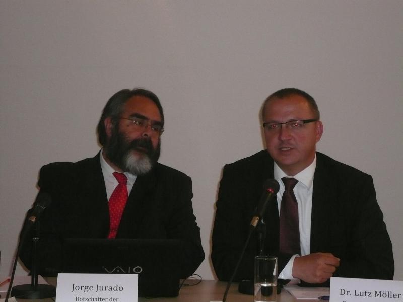 Botschafter Jorge Jurado und Lutz Möller von der Deutschen UNESCO-Kommission