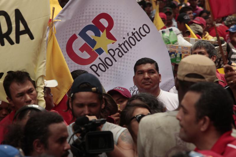 Logo des "Großen Patriotischen Pols" bei einer Demonstration in Venezuela