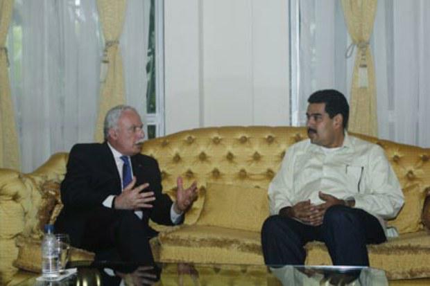 Außenminister al Maliki und Maduro in Caracas