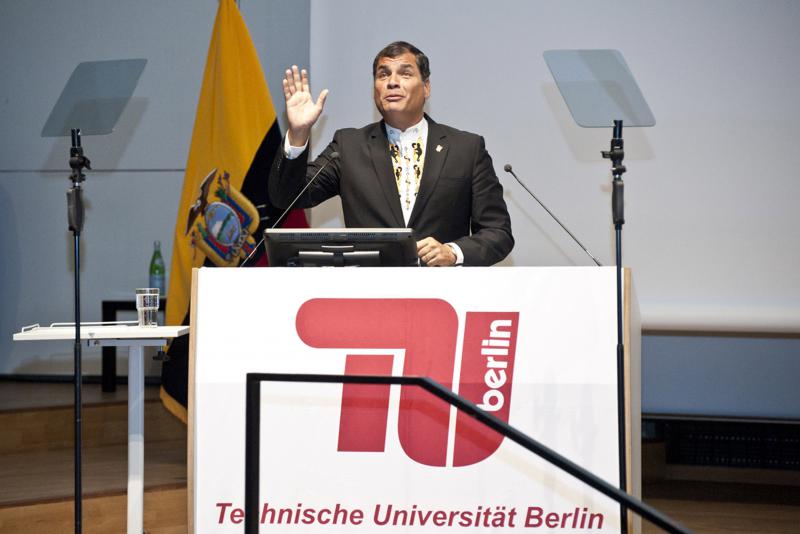Rafael Correa während seiner Rede in der TU-Berlin