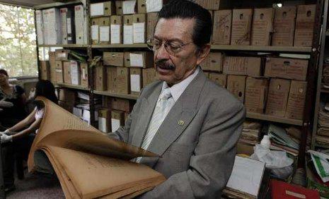 Hat die "Archive des Terrors" gemeinsam mit Richter José Fernández aufgespürt: der ehemalige politische Gefangene Martín Almada