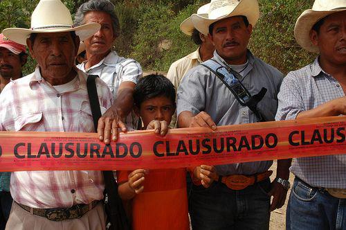 Hier hat das Bergbauunternehmen Blackfire auf Ejido-Land für Explorationsarbeiten Tatsachen geschaffen: Zugang zum Land "geschlossen"  (in Chiapas, 2010)