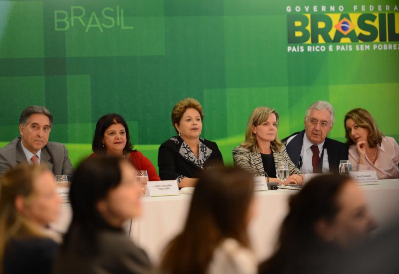 Präsidentin Rousseff bei einem Treffen mit Unternehmern in ihrem Amtssitz Palácio do Planalto in Brasília
