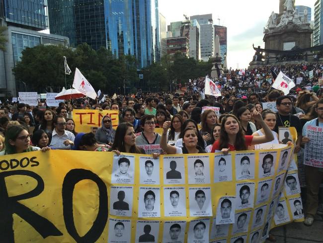 Mehrere tausend Menschen waren in Mexiko-Stadt auf der Straße