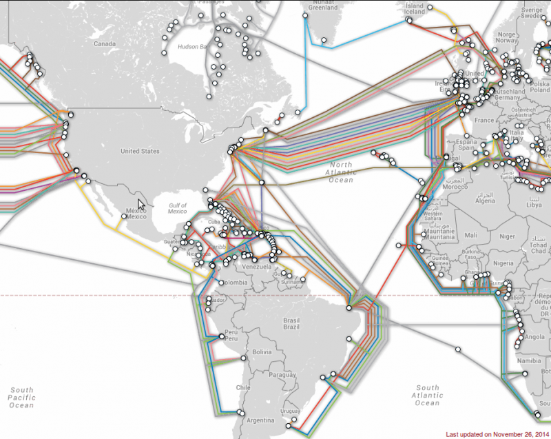 Die heute existierenden Unterseekabel zwischen Nord- und Südamerika sowie Europa und Afrika. "Atlantis 2" verbindet Argentinien, Brasilien, Senegal, Kapverden, Kanarische Inseln und Portugal. Es ist für den Internet-Datenverkehr nicht geeignet und wird nur für konventionelle Telefongespräche verwendet