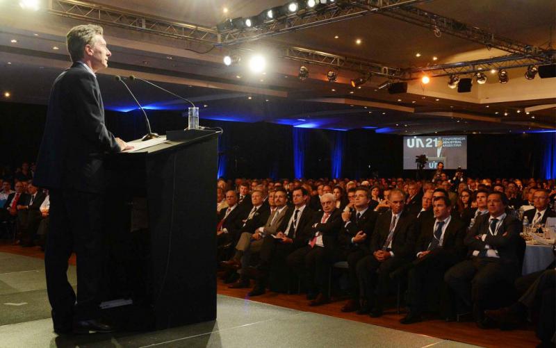 Macri trat als Hauptredner bei der Konferenz des Bundesverbandes der Industrie Argentiniens (UIA) am 14. Dezember auf