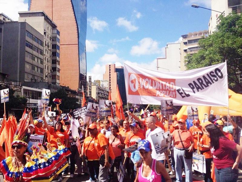 Oppositionsanhänger beim  "Marsch der leeren Töpfe - Gegen den Hunger und für den Wechsel" in Caracas