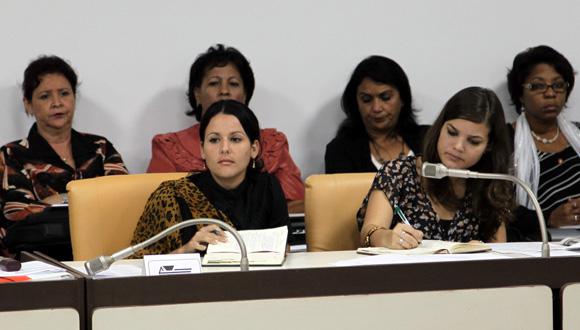 Frauen im kubanischen Parlament