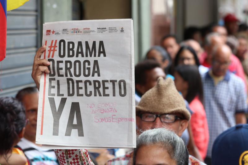 "Obama, nimm das Dekret JETZT zurück". Am vergangenen Donnerstag begann die Unterschriftensammlung in Venezuela
