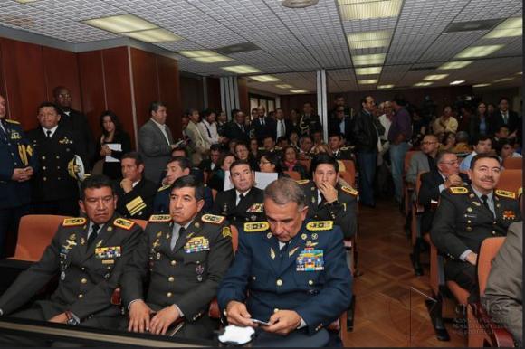 Die frühere Führungsspitze der Streitkräfte Ecuadors