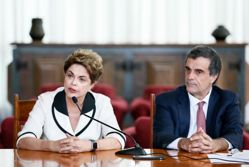 Dilma Rousseff und ihr Anwalt José Eduardo Cardozo