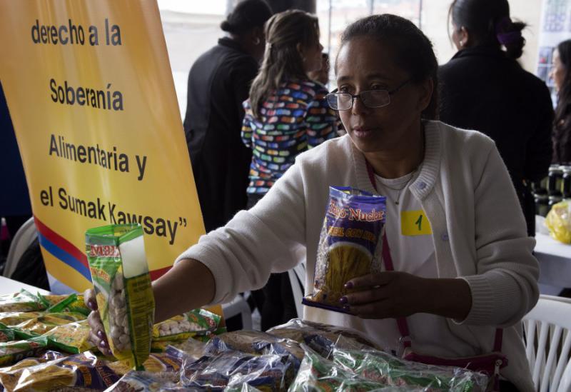 Mit dem Konzept der "economía popular y solidaria" geht es auch um das Recht auf Ernährungsssouveränität und  "Sumak kawsay" (Gutes Leben)