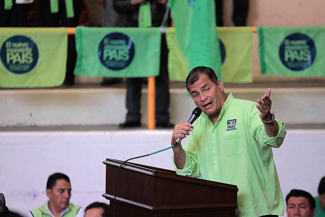 In Ecuador machen Präsident Correa und die Regierungspartei Alianza País mit dem Kampf gegen Wirtschaftskriminalität ernst
