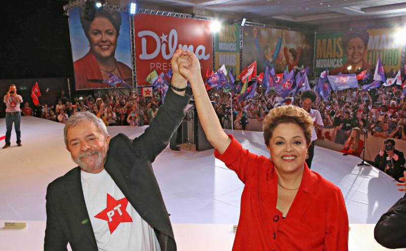 Dilma Rousseff und Lula da Silva beim PT-Parteitag am 21. Juni 2014 in Brasília