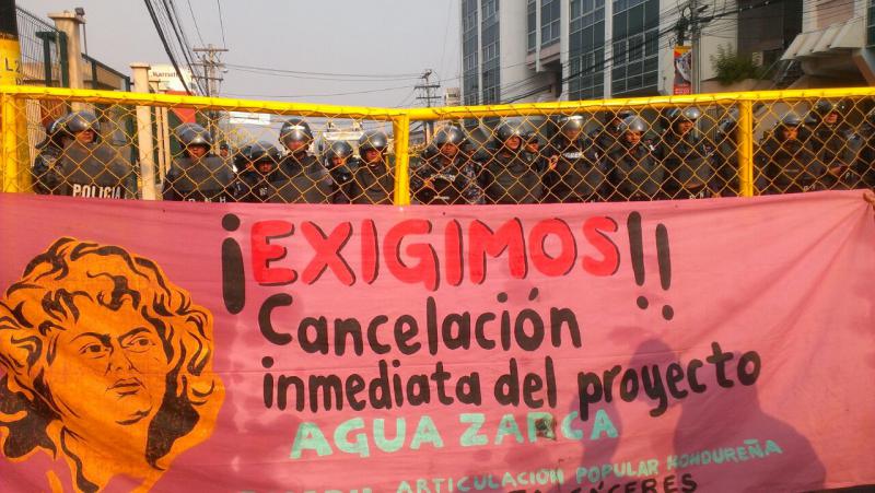 TRansparent: "Wir fordern den Stopp des Agua-Zarca-Projekts" in Honduras