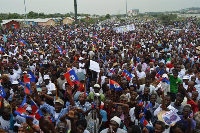Proteste von Anhängern der Partei Fanmi Lavalas in Haiti