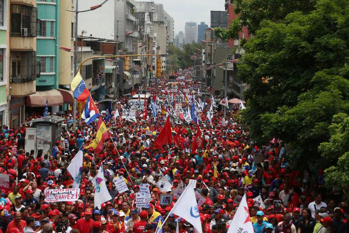 Zehntausende demonstrierten am Dienstag in Caracas gegen die "Einmischung der OAS"