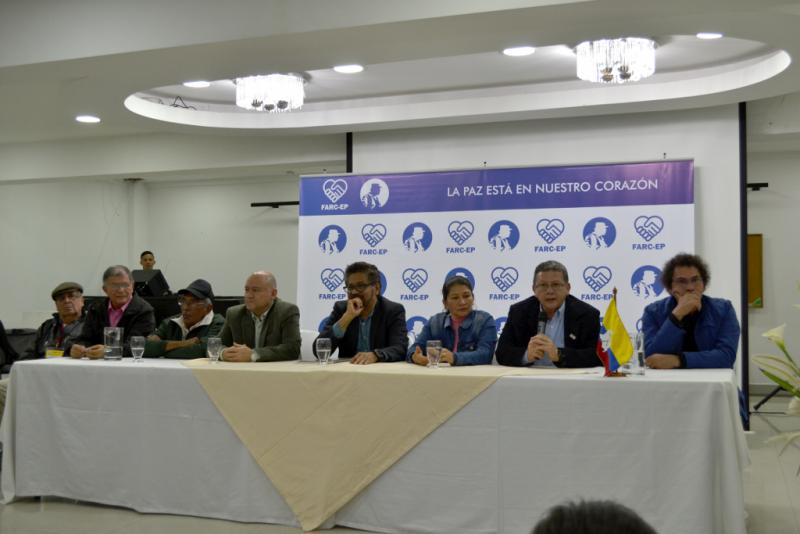 Auf einer Pressekonferenz des Plenums des Zentralen Generalstabs am 26. Juli verkündete die FARC-EP die Gründung einer neuen Partei am 1. September 2017