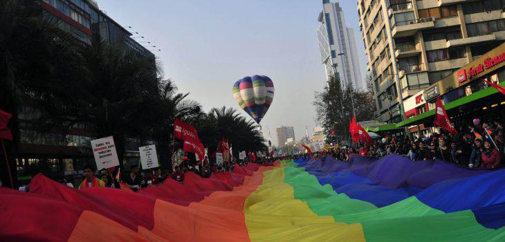 Dem Gesetz waren viele Proteste für die Gleichstellung in Chile vorausgegangen, hier eine Demonstration von Movilh