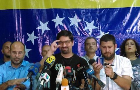 Unversöhnliche Signale: Pressekonferenz des MUD am Donnerstag. In der Mitte sein Sprecher Freddy Guevara von der Rechtspartei Voluntad Popular
