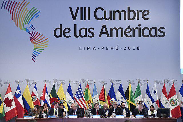 Vertreter der Regierungen auf dem Amerika-Gipfel
