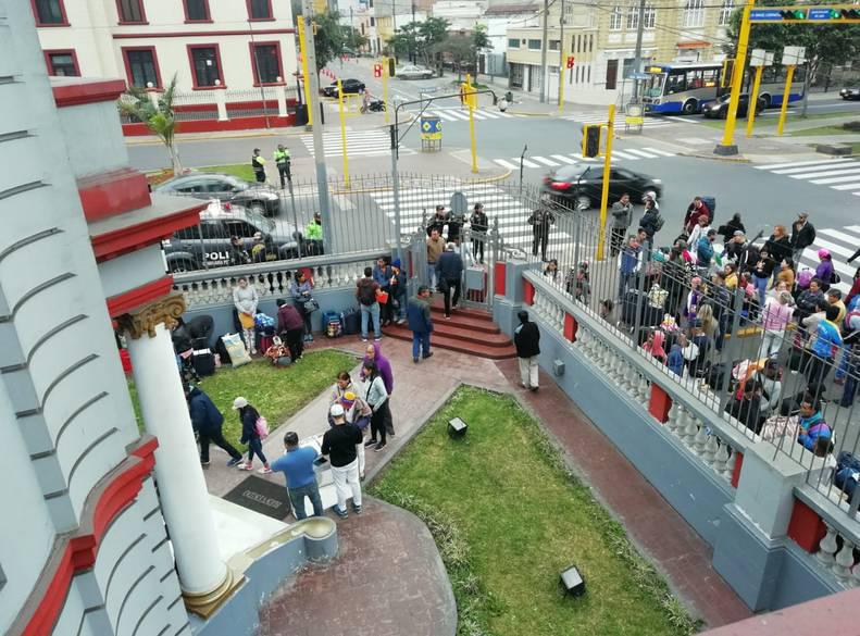Die Botschaft von Venezuela in Perus Hauptstadt Lima organisiert die Rückführung der Migranten