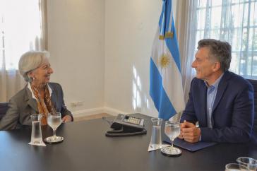 Der argentinische Präsident Mauricio Macri bittet in diesen Tagen den IWF um Chefin Christine Lagarde um Kredite in Milliardenhöhe (hier bei einem Treffen im März)