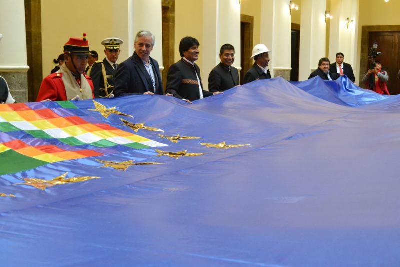 In Bolivien wird zum Nachdruck der Forderung eines Meereszugangs ein 70 Kilometer langes Banner gespannt werden