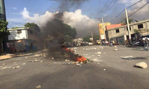 Szene aus Port-au-Prince, Haiti, während der jüngsten Proteste