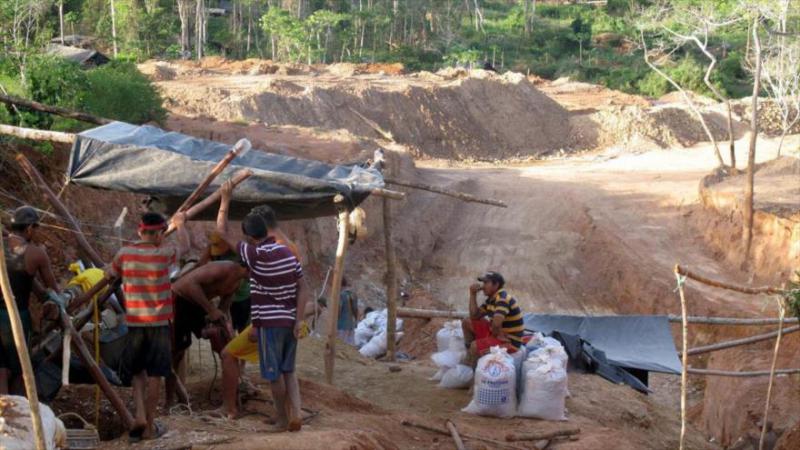 Illegaler Bergbau nahe der Goldmine Cicapra de Guasipati im südöstlichen Bundesstaat Bolívar in Venezuela