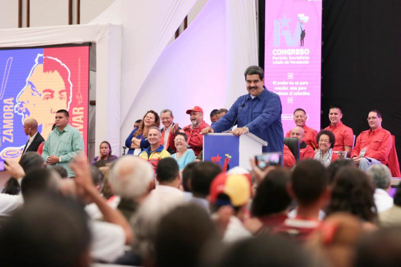 Am Montag vom Abschlussplenum als Parteivorsitzender bestätigt: Venezuelas Präsident Nicolás Maduro. Er wurde zudem ermächtigt, den gesamten Vorstand zu besetzen