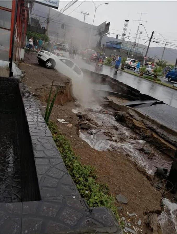 Eingestürzte Straße in Calama