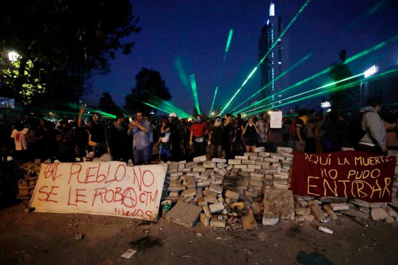 Die Menschen in Chile  gehen weiter auf die Straße. Sie fordern nicht nur die vollständige Reform der Verfassung, sie fordern auch soziale und ökologische Veränderungen