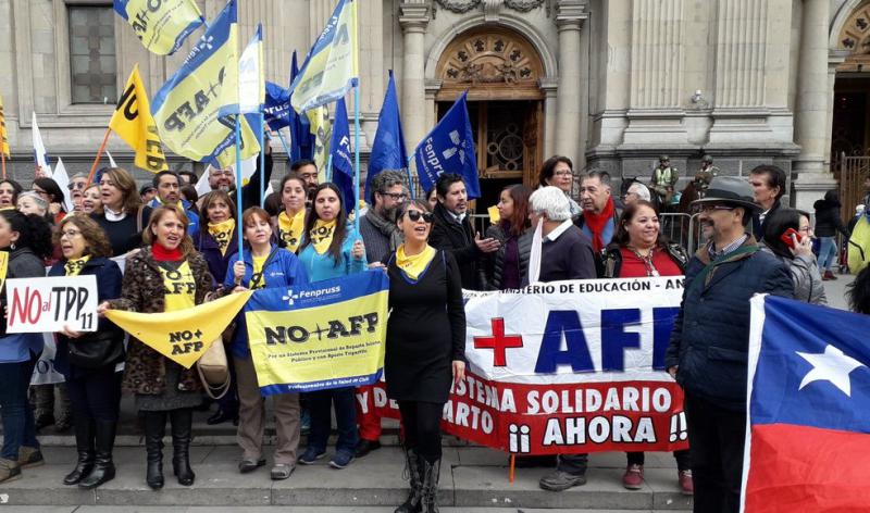 Die Proteste richteten sich unter anderem gegen das prekäre Rentensystem in Chile und Freihandelsabkommen