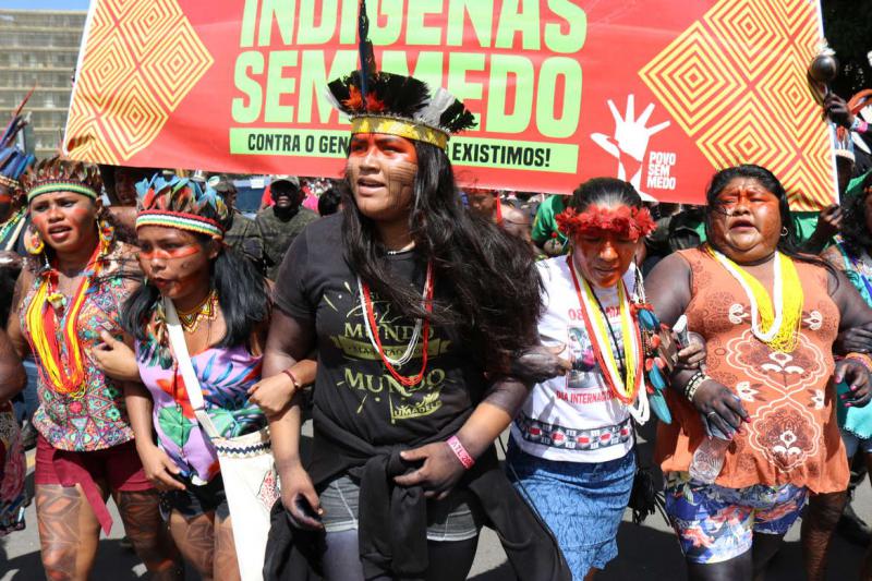 Indigene in Brasilien protestieren für ihre Rechte
