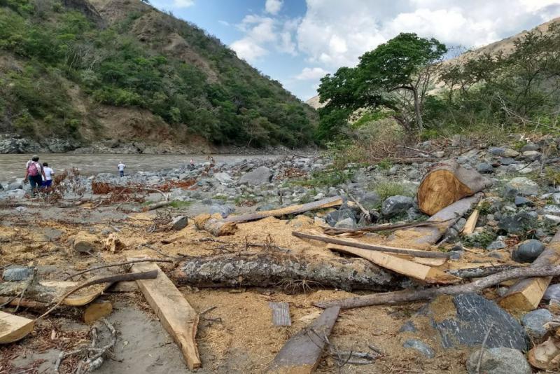 Für den Staudamm wird der Cauca auf 76 Kilometer Länge aufgestaut. Etwa 150.000 Menschen sind direkt davon betroffen