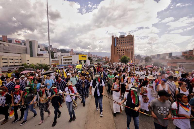 Demonstration in Medellín am Dienstag. Der landesweite Streik geht weiter und findet zunehmend Unterstützung