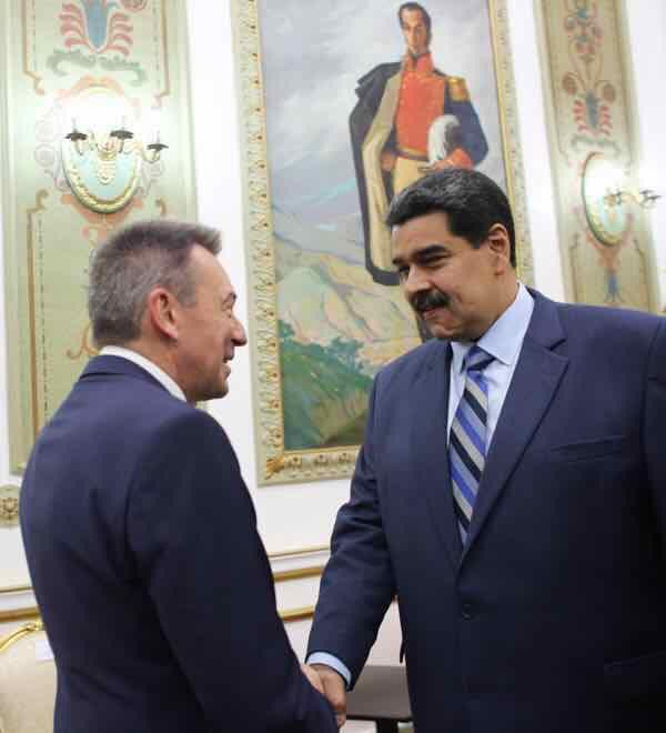 Der Präsident des Internationalen Roten Kreuzes, Peter Maurer, am Dienstag bei einem Treffen mit dem venezolanischen Präsidenten, Nicolas Maduro