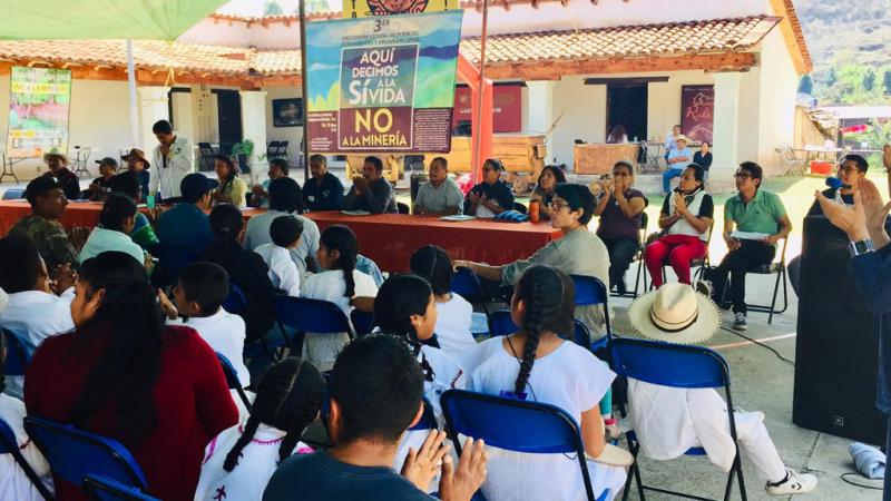 Organisierte Gemeinden in Oaxaca wehren sich gemeinsam gegen Bergbauprojekte (hier bei einer Zusammenkunft im Mai 2019)