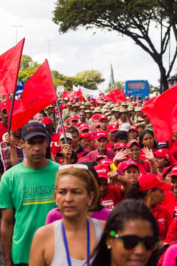 Die Putschisten in den USA und Venezuela haben den Chavismus als Kraft mit Identität und sozialer Verwurzelung wieder unterschätzt (Demonstration in Caracas am 23. Januar 2019)