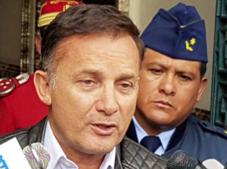 Verhinderter Verteidigungsminister López in Bolivien