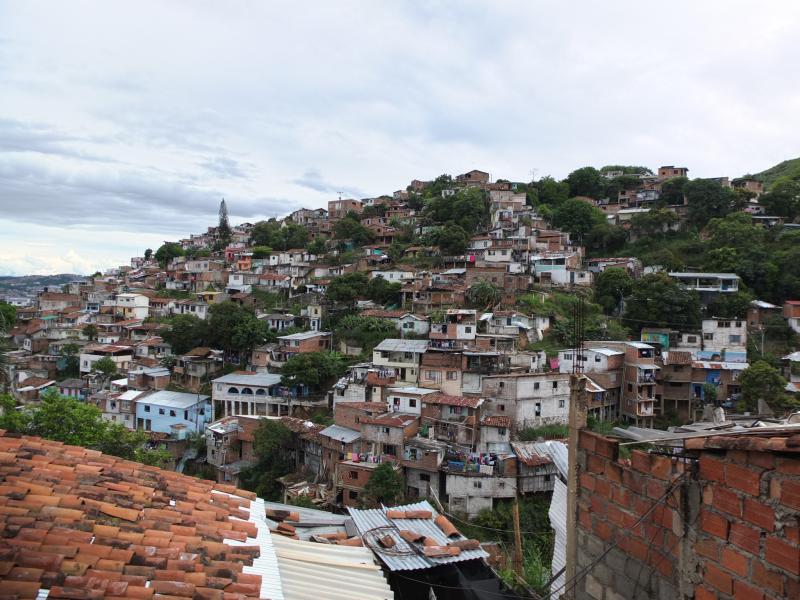 Siloé, ein Armenviertel in Cali, Kolumbien: Während die Zustimmung für Präsident Duque steigt, nimmt hier die Armut zu