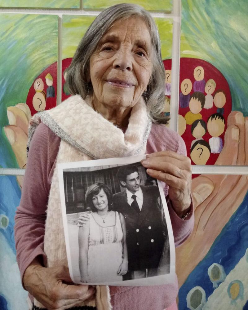 Sonia Torres (92) sucht seit 44 Jahren ihre verschwundene Tochter Silvina und deren Mann Daniel Orozco. Silvina war bei der Festnahme im 6. Monat schwanger