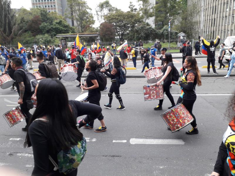 Auch das Thema der anhaltenden Gewalt gegen soziale Aktivist:innen bewegte die Protestierenden