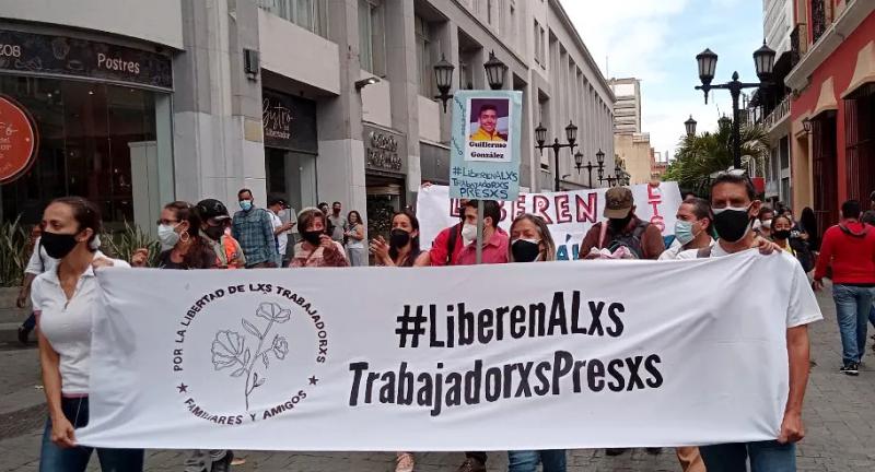 Demonstration in der Hauptstadt Caracas für die Freiheit der inhaftierten Arbeiter:innen