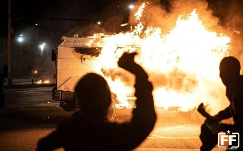 Ausschreitungen am Rande der Gedenkveranstaltungen zum Putsch