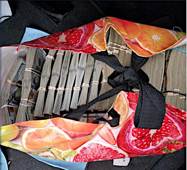 Laut DEA bei der "Operation Fortune Runner" in Kalifornien beschlagnahmt: 379,660 Dollar Drogengeld, das in den USA gewaschen werden sollte